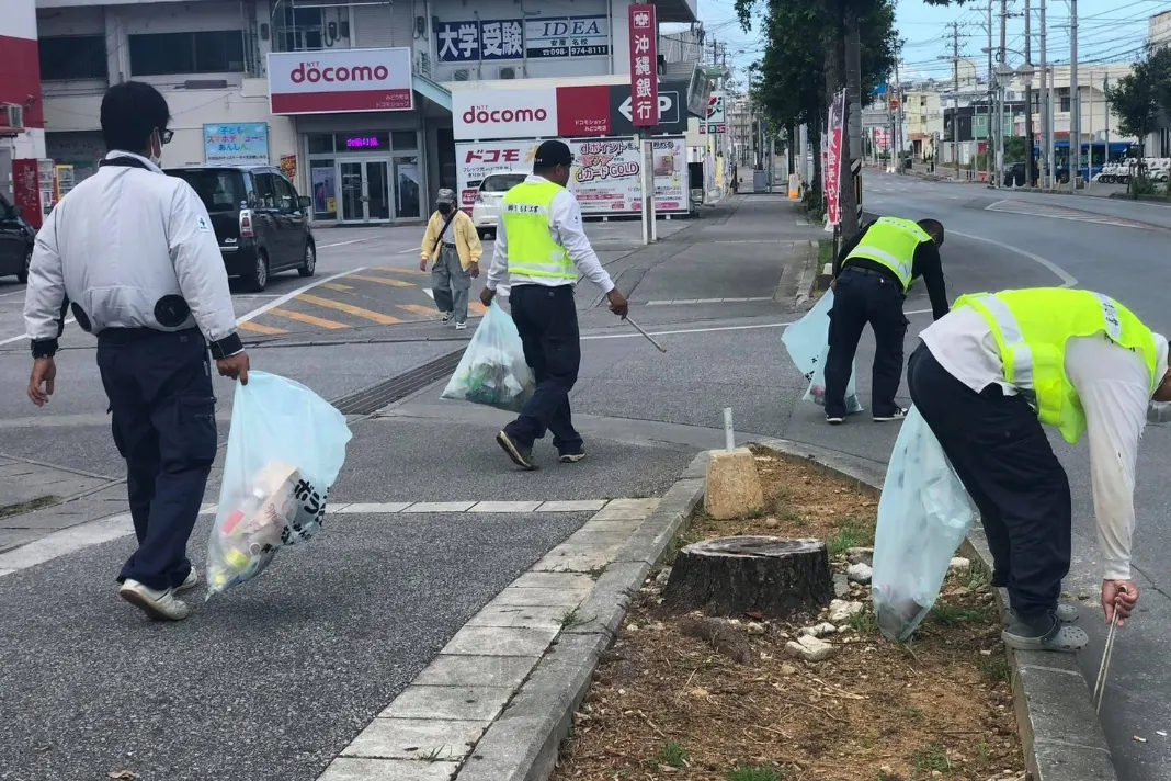 ONE-LINK｜ワンリンク沖縄｜通学路の清掃活動を通じた地域とのふれあい